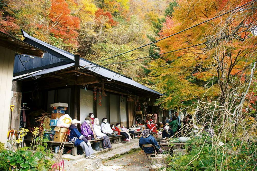 四国旅行のhub拠点 古民家ゲストハウス Heso Camp Miyoshi  Exterior foto