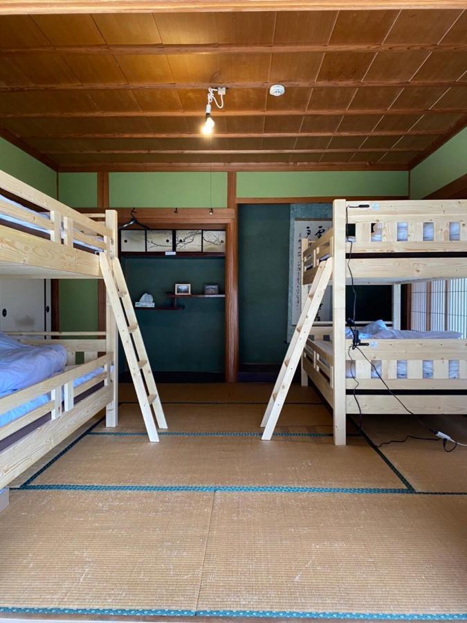 四国旅行のhub拠点 古民家ゲストハウス Heso Camp Miyoshi  Exterior foto